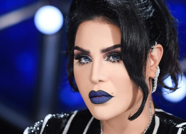 بالفيديو: المطربة أحلام تمدح «تميم» وتغنى له أغنية «تميم النبى»