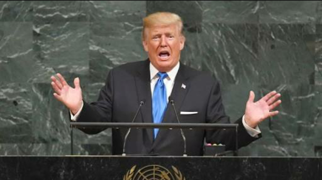 ترامب يهدد كوريا الشمالية بـ "تدميرها بالكامل".
