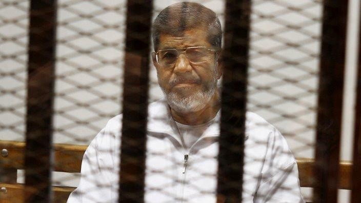 عاجل: النقض تؤيد المؤبد لـ مرسي والإعدام لأخرين في التخابر مع قطر