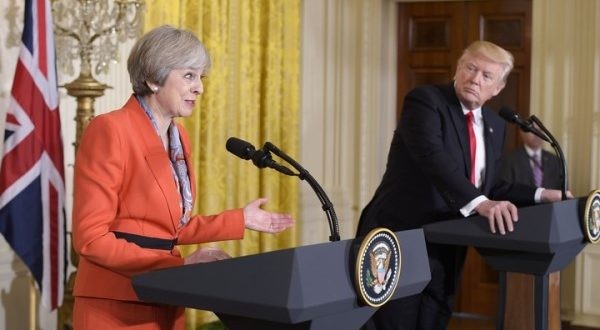 ترامب يلغي زيارته إلي بريطانيا بسبب توتر العلاقة مع تيريزا ماي
