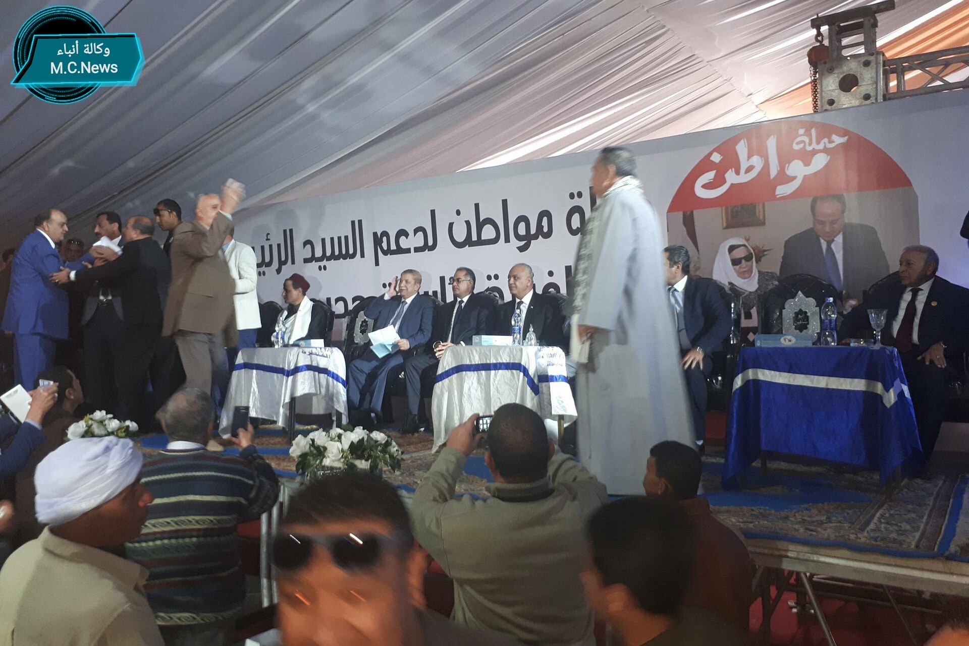 محافظ الإسماعيلية يشارك "حملة مواطن" في مؤتمرها لدعم الرئيس السيسى بالقنطرة غرب