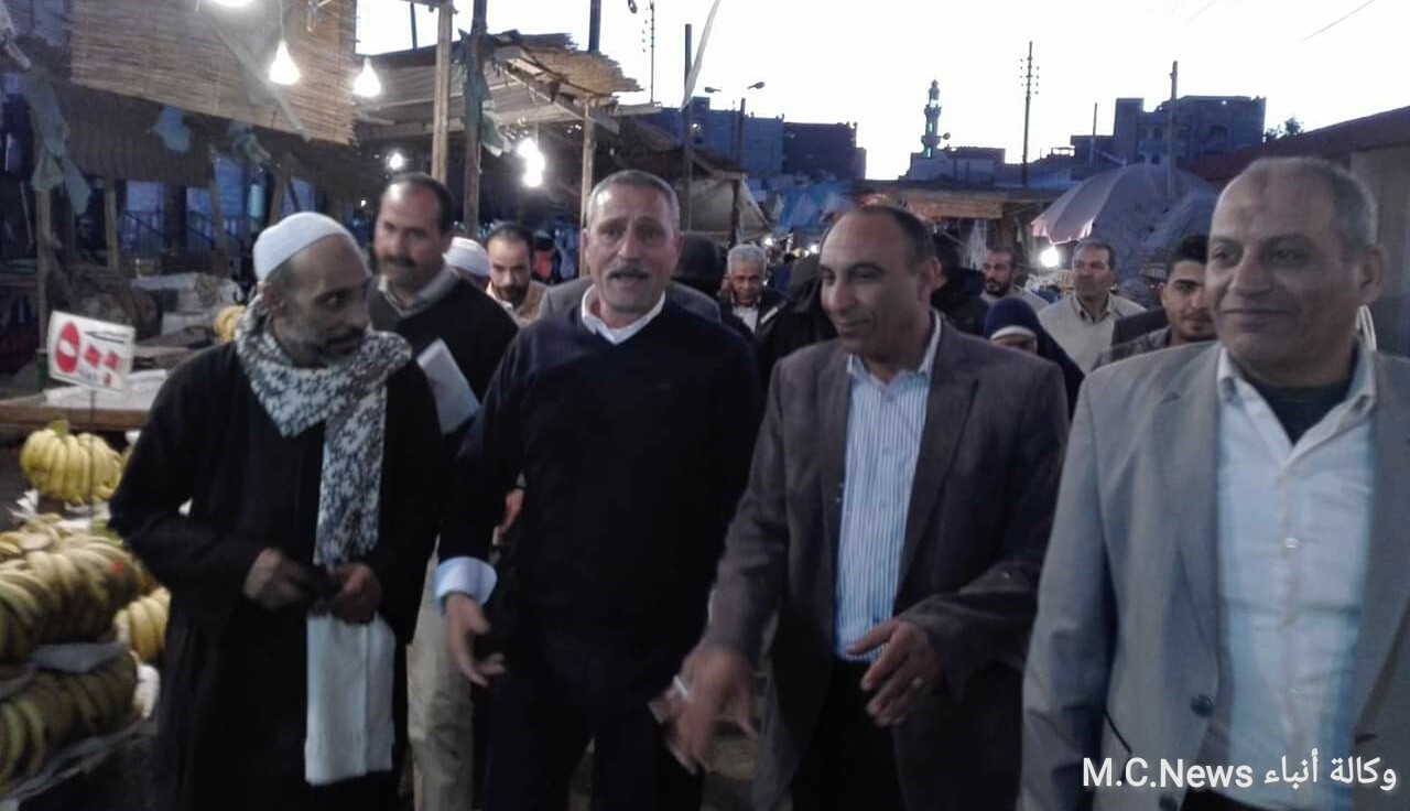 محافظ الإسماعيلية يتفقد المرحلة الثانية لتطوير سوق الجمعة بتكلفة تجاوزت ١٧,٥ مليون جنية  (فيديو)