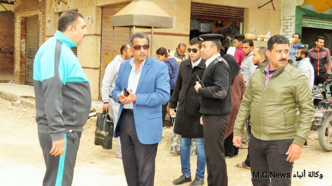 للمرة الثانية بأسبوع واحد مدير أمن الإسماعيلية يتفقد البلابسة ويؤدي صلاة الجمعة مع الأهالي