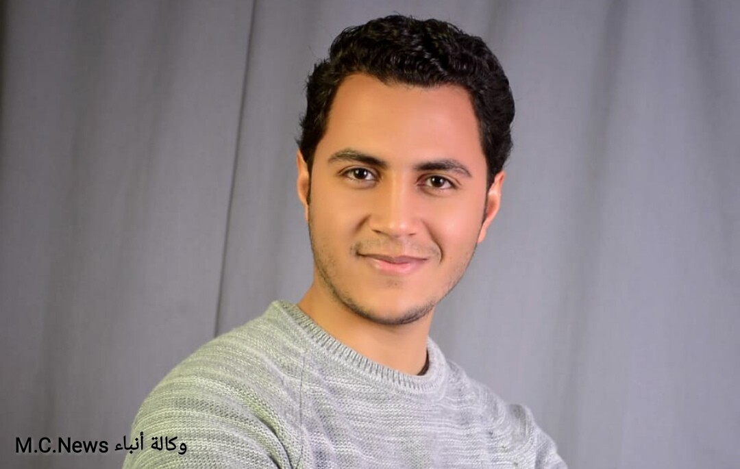المنشد محمد الجزار ينتهي من تسجيل الأنشودة الجديده "يا موحدين بالله"