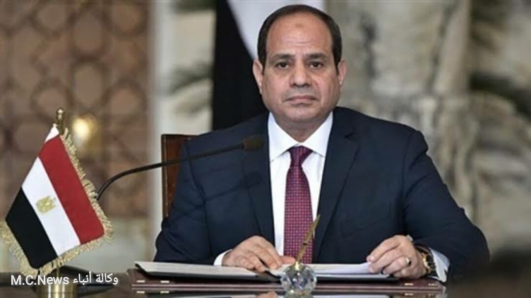 السيسي ينعي الشعب المصري وأسر شهداء الحادث الإرهابي الذي وقع أمس بمنطقة القصر العيني
