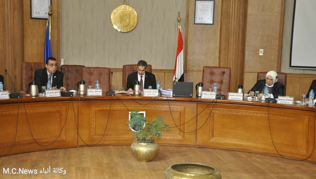 مجلس جامعة قناة السويس يوصى بالموافقة على إنشاء جامعة الإسماعيلية الأهلية