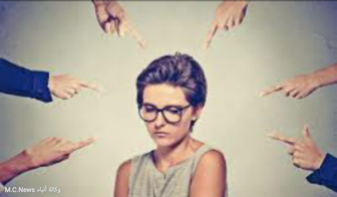 الدكتور عادل عامر يكتب: لماذا الأرملة والمطلقة نساء آيلة للسقوط في مجتمعاتنا العربية؟!